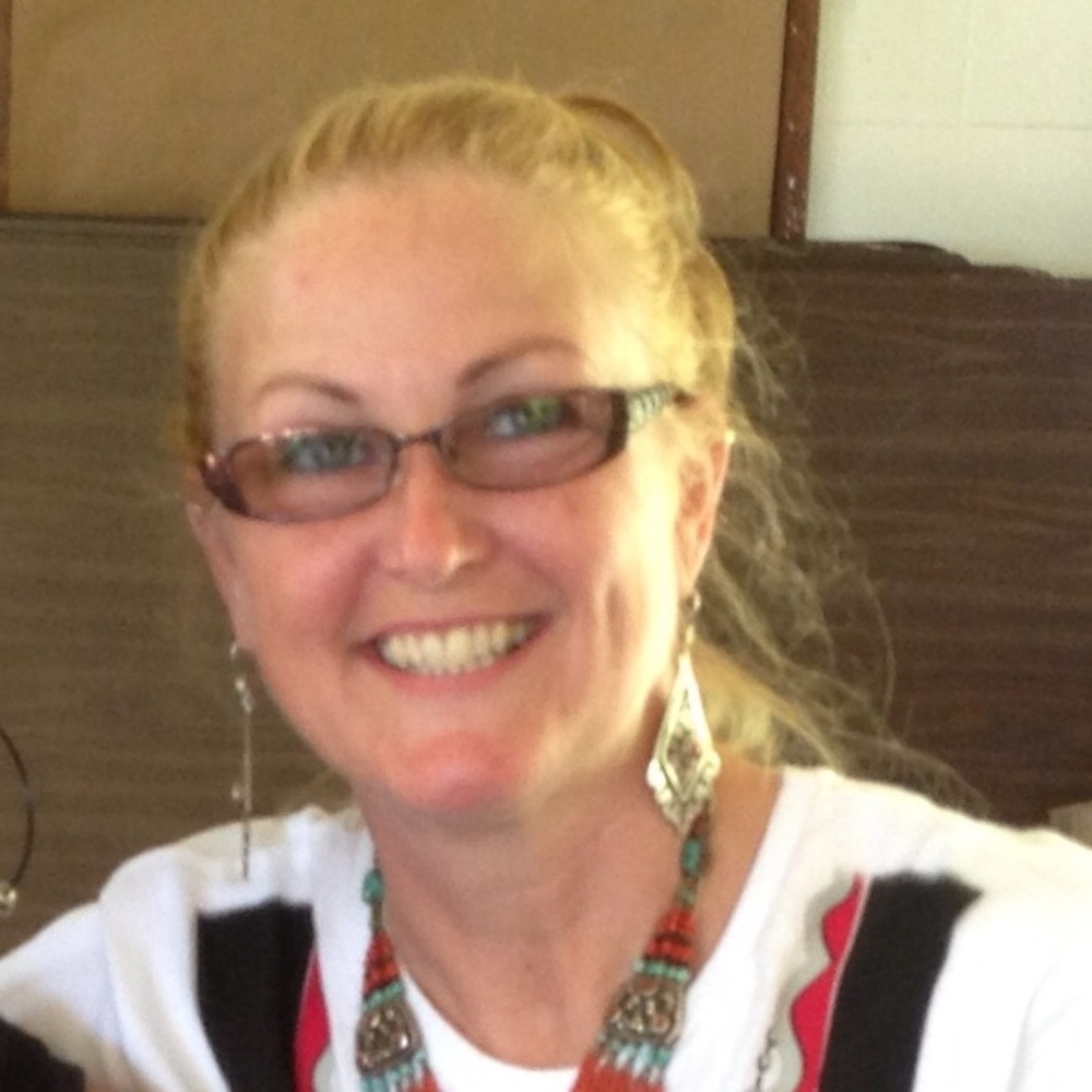 Meet your Posher, Lynn